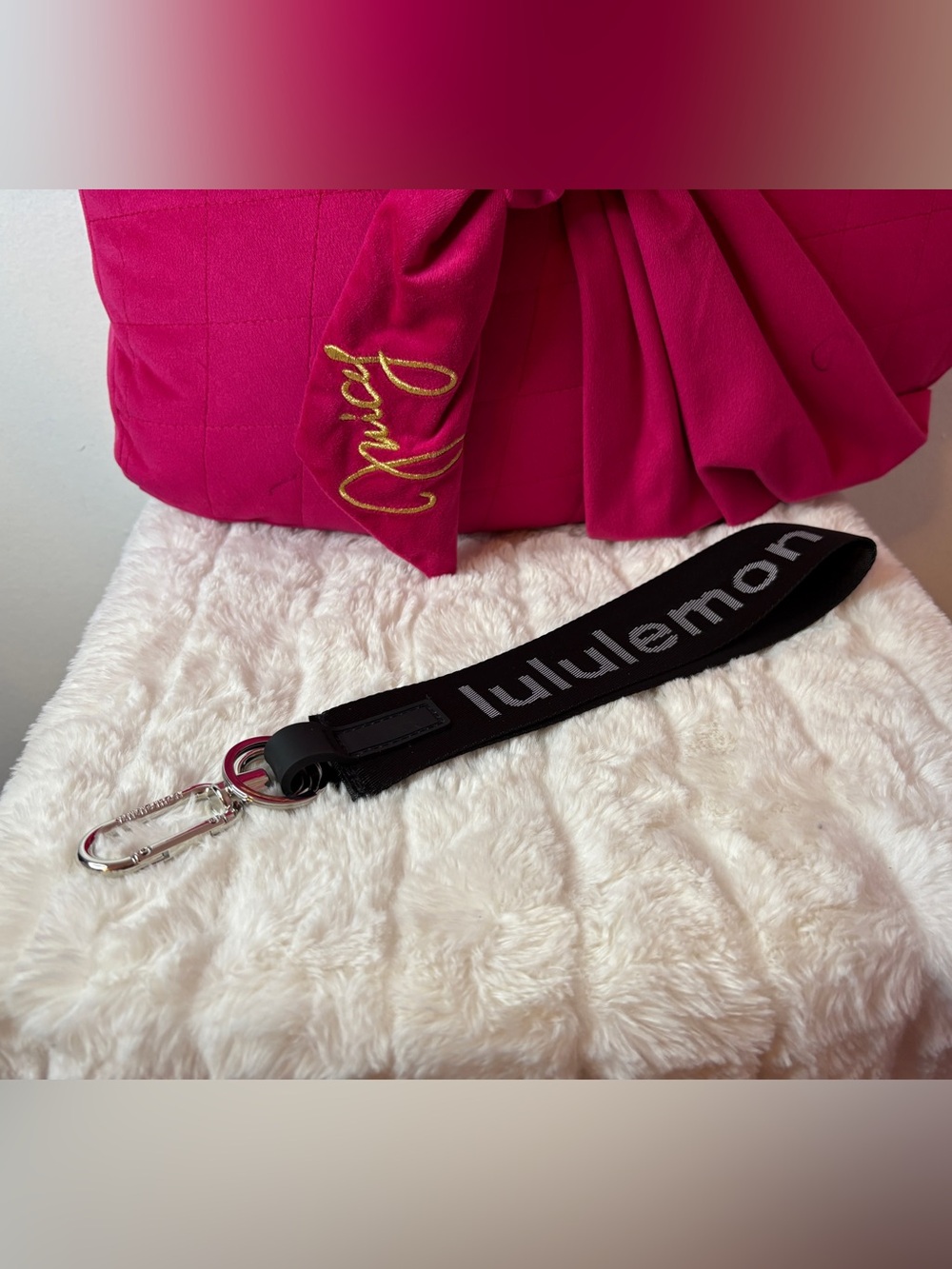 lululemon Black and Silver never lost key holder-NWOT